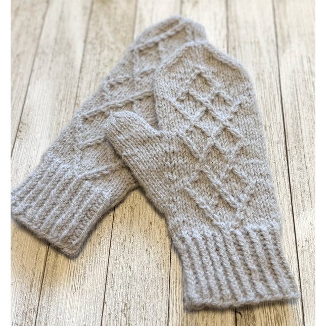 Diamond Alpaca Mitten Kit