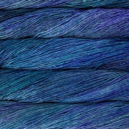 Arroyo - A Twist of Yarn