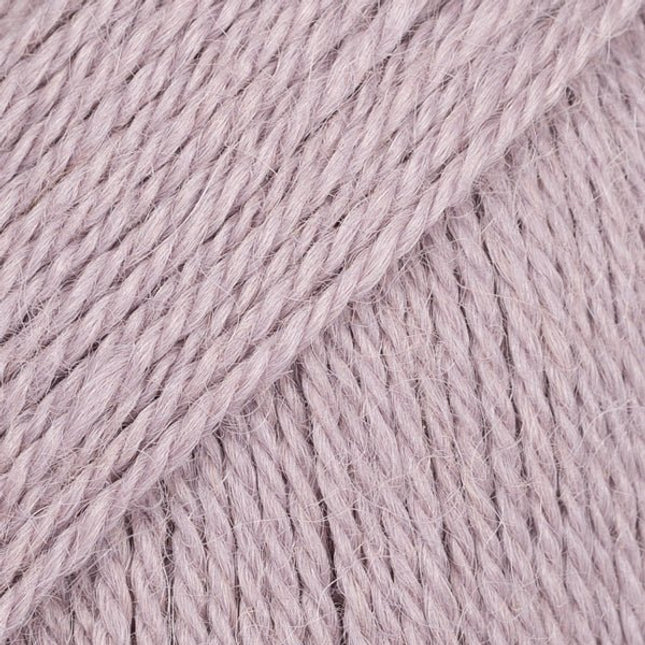 Drops Alpaca - A Twist of Yarn