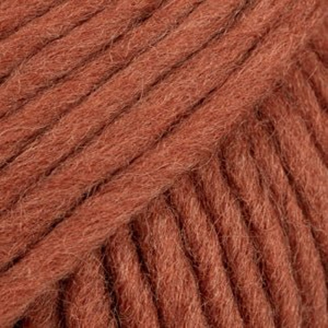 Drops Snow - A Twist of Yarn