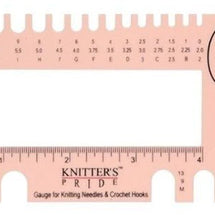 Elephant Needle Gauge with Yarn Cutter