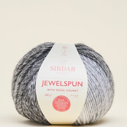 Jewelspun Chunky - A Twist of Yarn