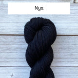 Nalo Worsted - A Twist of Yarn