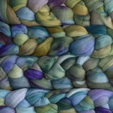 Nube - A Twist of Yarn