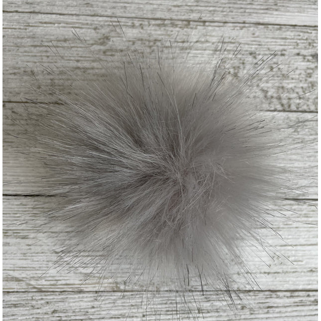 Pompoms - Faux Fur 4" - A Twist of Yarn