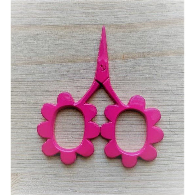 Scissor - Novelty - A Twist of Yarn