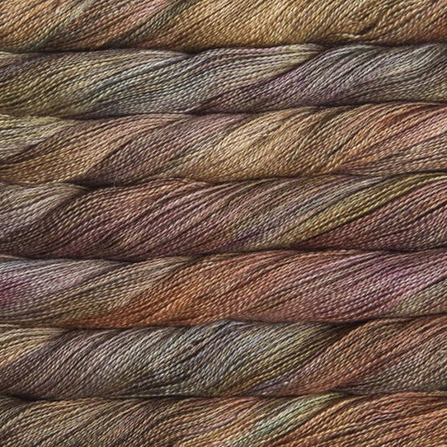 Silkpaca - A Twist of Yarn
