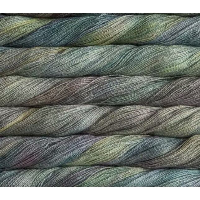 Silkpaca - A Twist of Yarn
