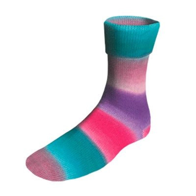 Super Soxx Color *NEW* - A Twist of Yarn