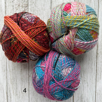 'The Shift' Kits - A Twist of Yarn