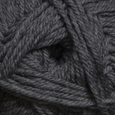 220 Superwash Merino - A Twist of Yarn